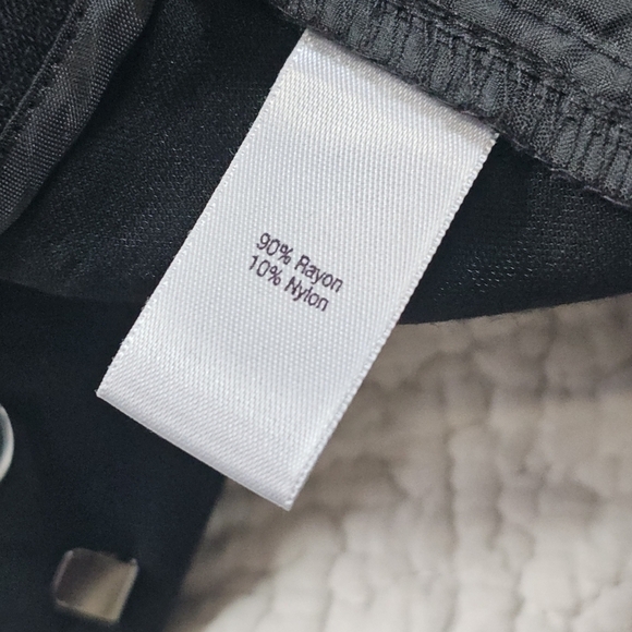 NWT JLo Jennifer Lopez Black Pleated Cuffed Dress Pants - Picture 8 of 9